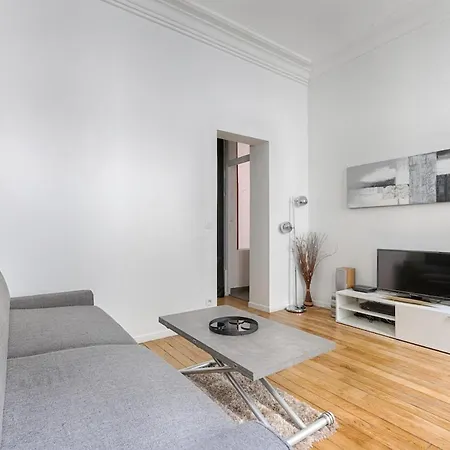 Apartment Wonderful Pompidou 4p *