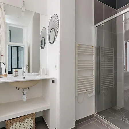 Wonderful Pompidou 4p Apartment Paris